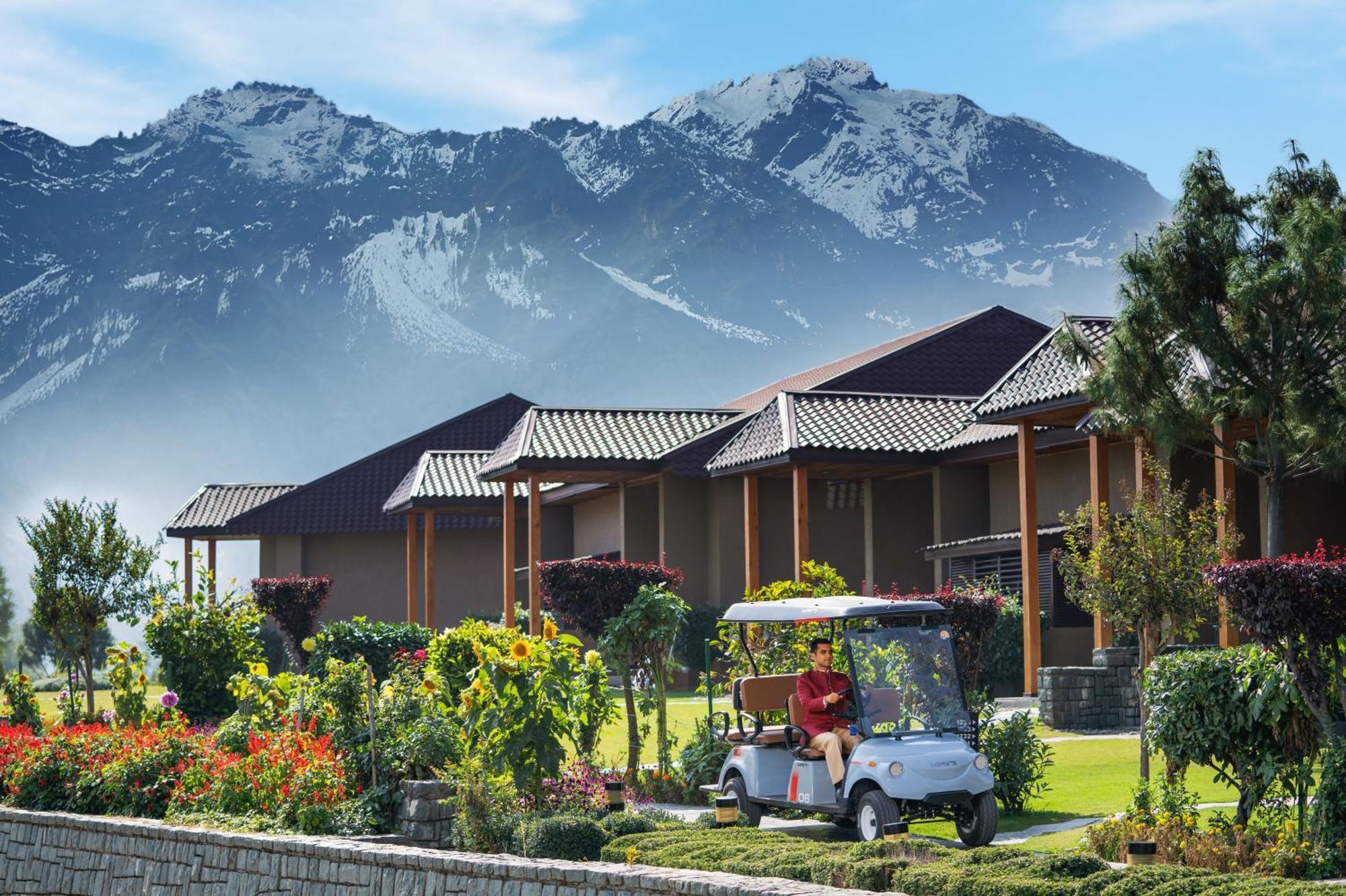 Hotel Taj Dal View Srinagar Exterior foto